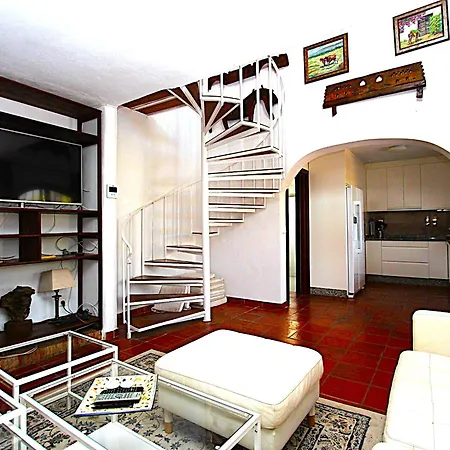 Flora Villa Nerja